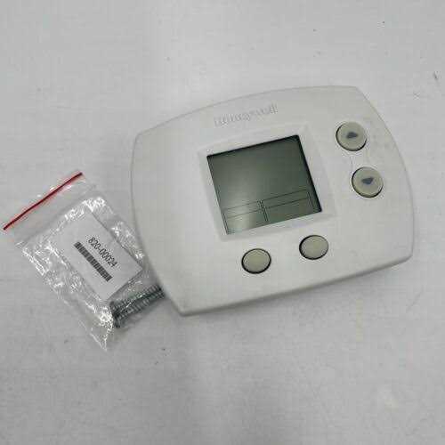Honeywell TH5110D1006 Non Programmable Thermostat - Image 4