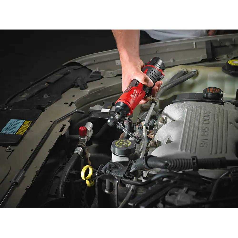 Milwaukee M12 Cordless Lithium-Ion Ratchet - Image 2