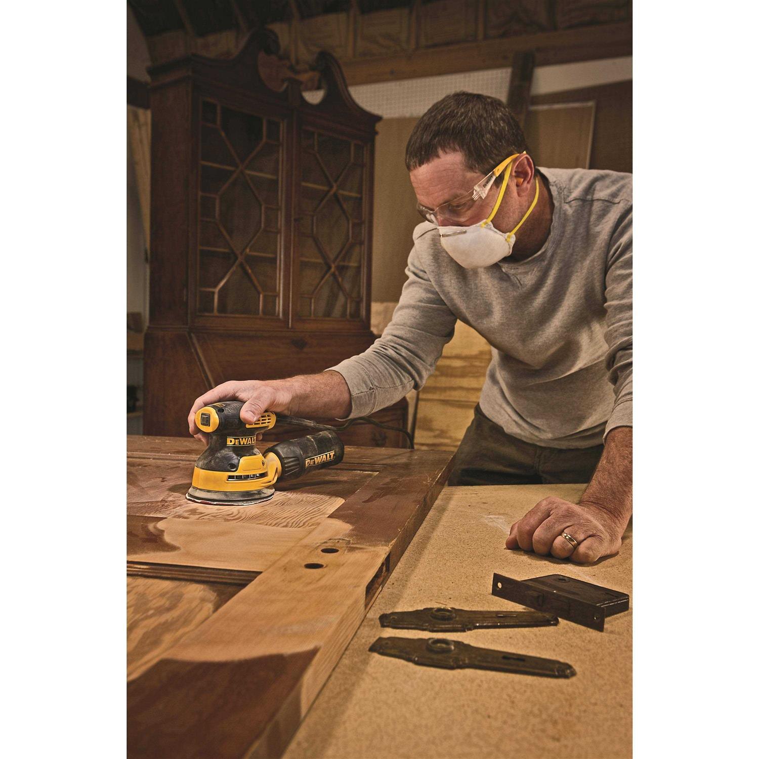 DeWalt DWE6421 - Image 5