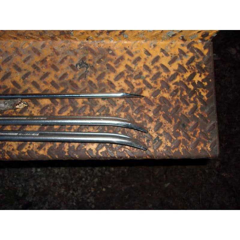 Pittsburgh Automotive Pittsburgh 93230 24 in. General Purpose Tire Iron - Image 5