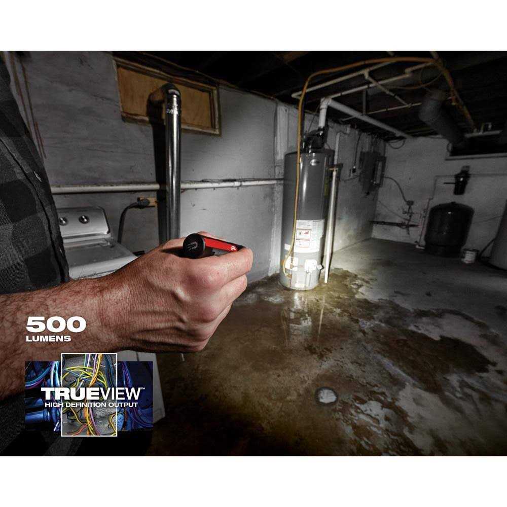 Milwaukee 2011R Rechargeable Everyday Carry Flashlight Magnet - Image 2