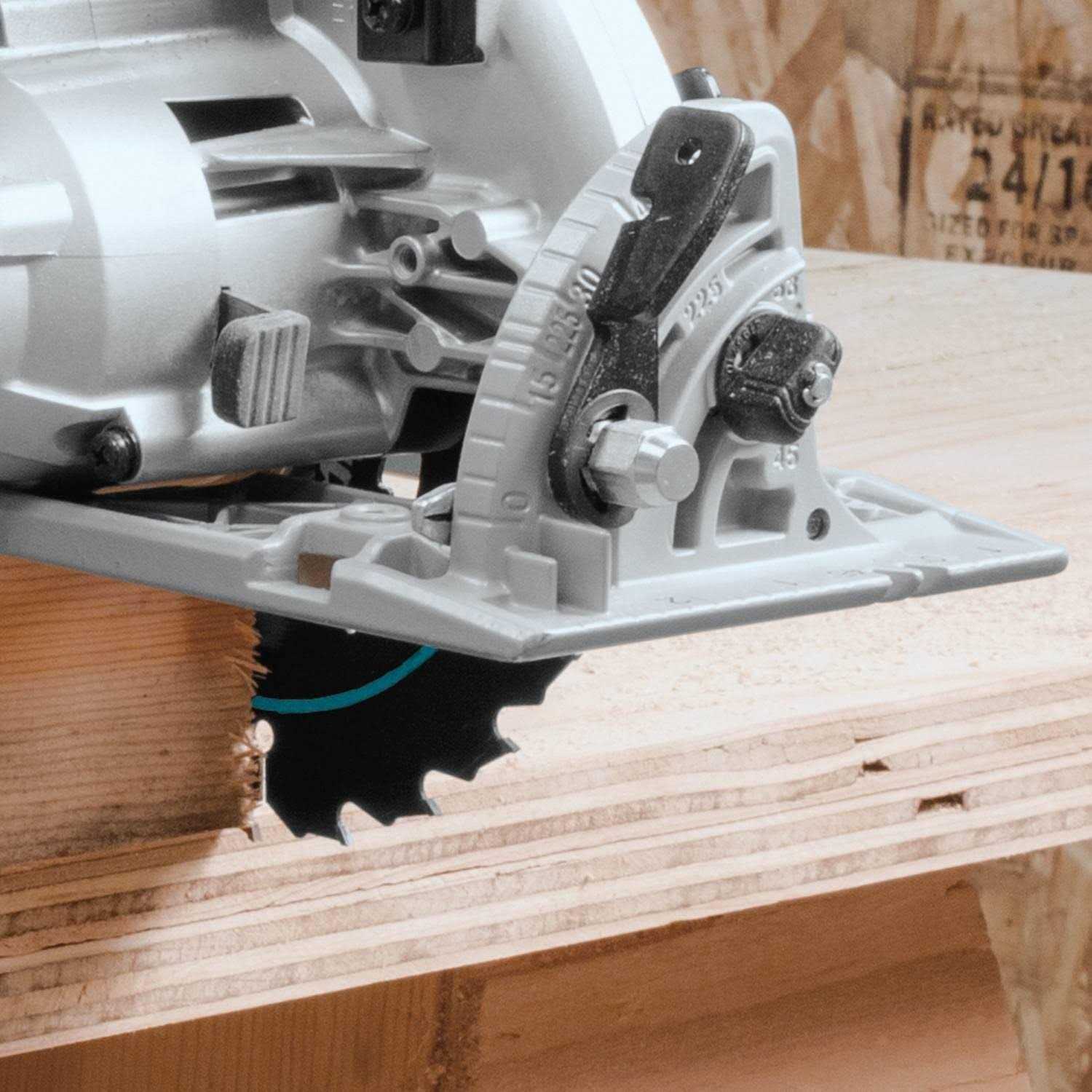 Makita XSR01PT Cordless Brushless Rear Handle Circular Saw Kit - Image 3