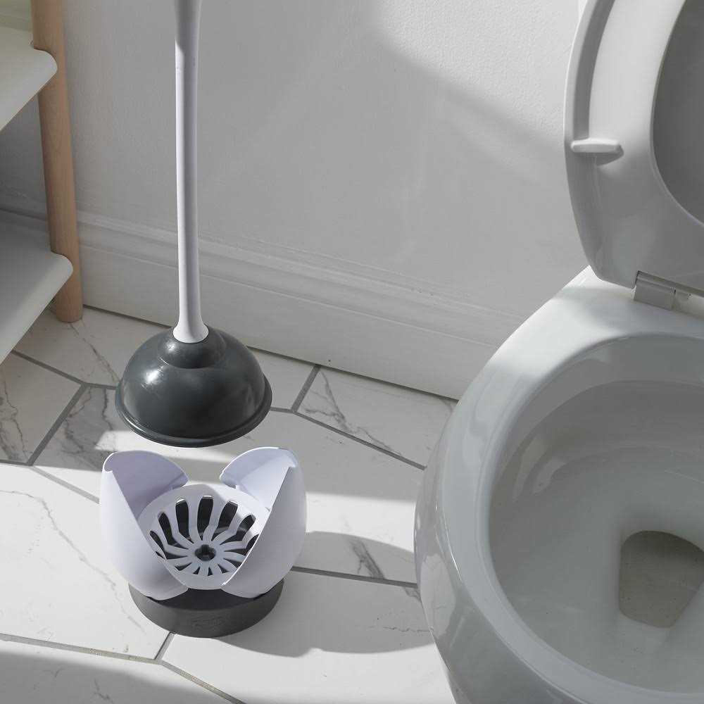 Clorox Hideaway Toilet Plunger with Caddy - Image 3