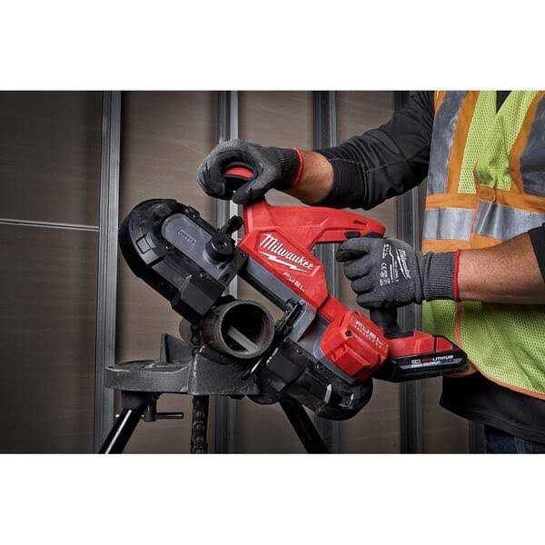 Milwaukee M18 FUEL 18V Lithium-Ion Brushless Cordless Compact Bandsaw - Image 3