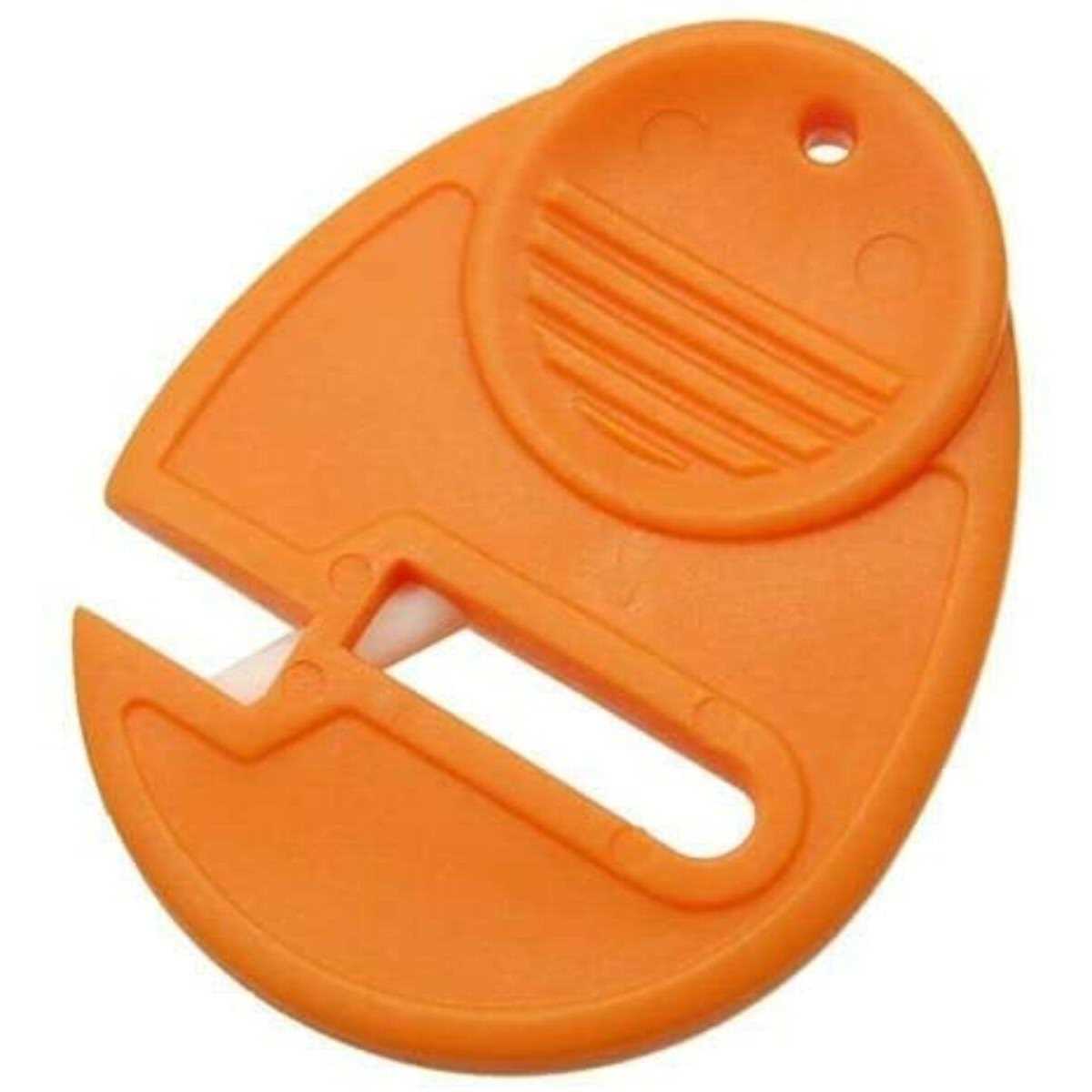 Fiskars Scissors Sharpener - Image 3