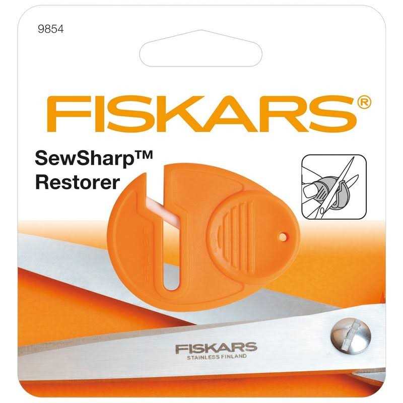 Fiskars Scissors Sharpener - Image 4
