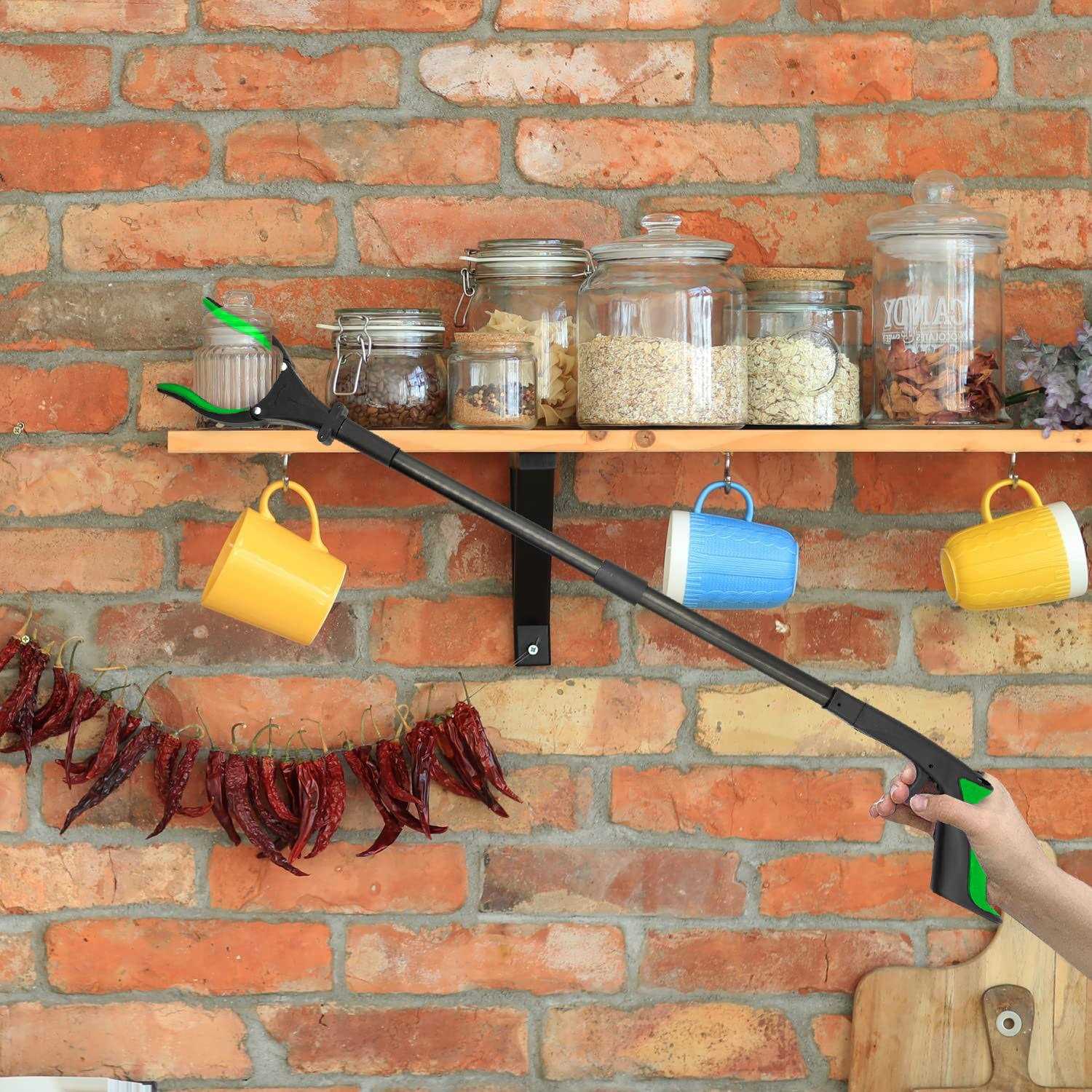 Grabber Tool 32 Aluminum Magnetic Claw with LED Light Lightweight Foldable Reacher Grabber Pickup Tool - Image 3