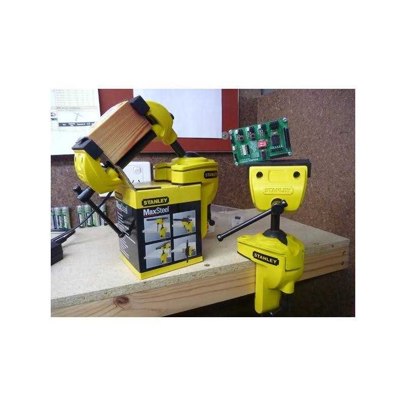 Stanley 83-069M MaxSteel Multi-Angle Base Vise - Image 5