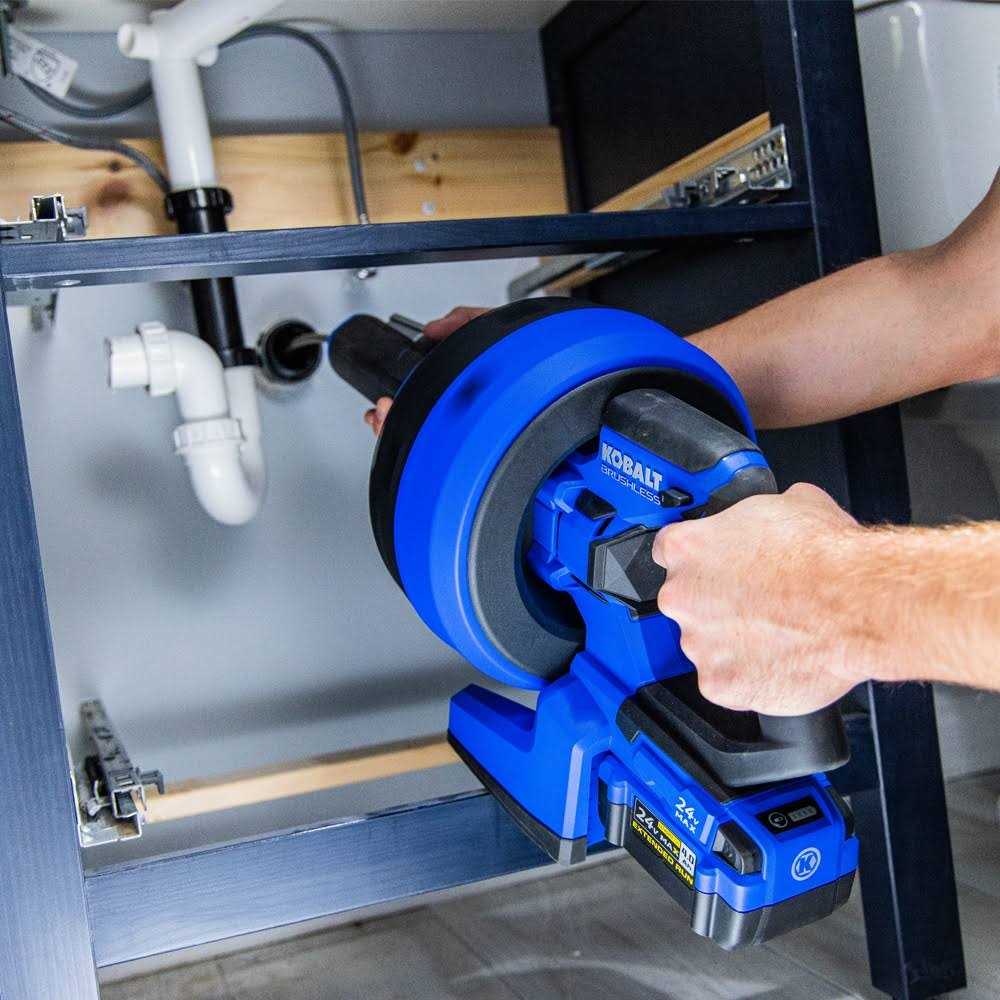 Kobalt 0.125 x 35' Music Wire Drain Auger - Image 2