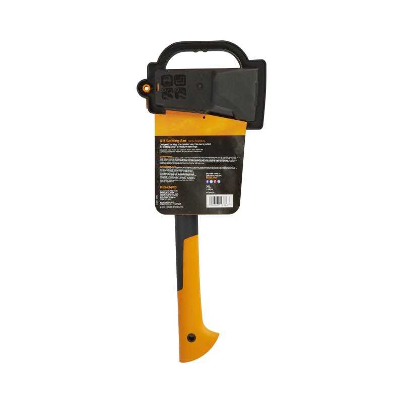 Fiskars Axe X11 Splitting - Image 5