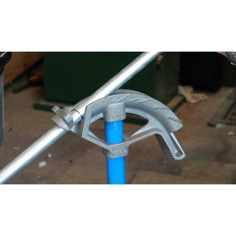 Ideal 74-047 Aluminum Bender with Handle - Image 3