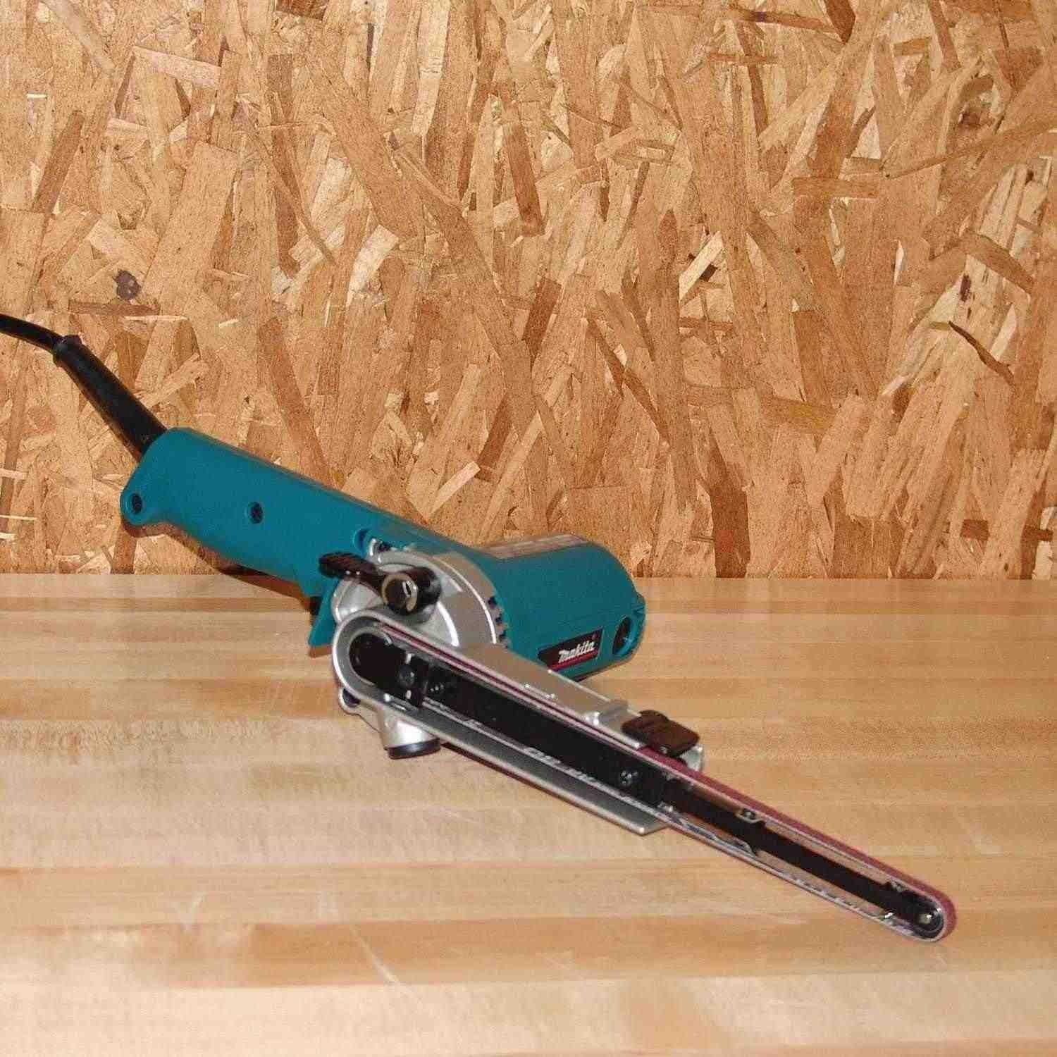Makita 9032 Belt Sander - Image 4