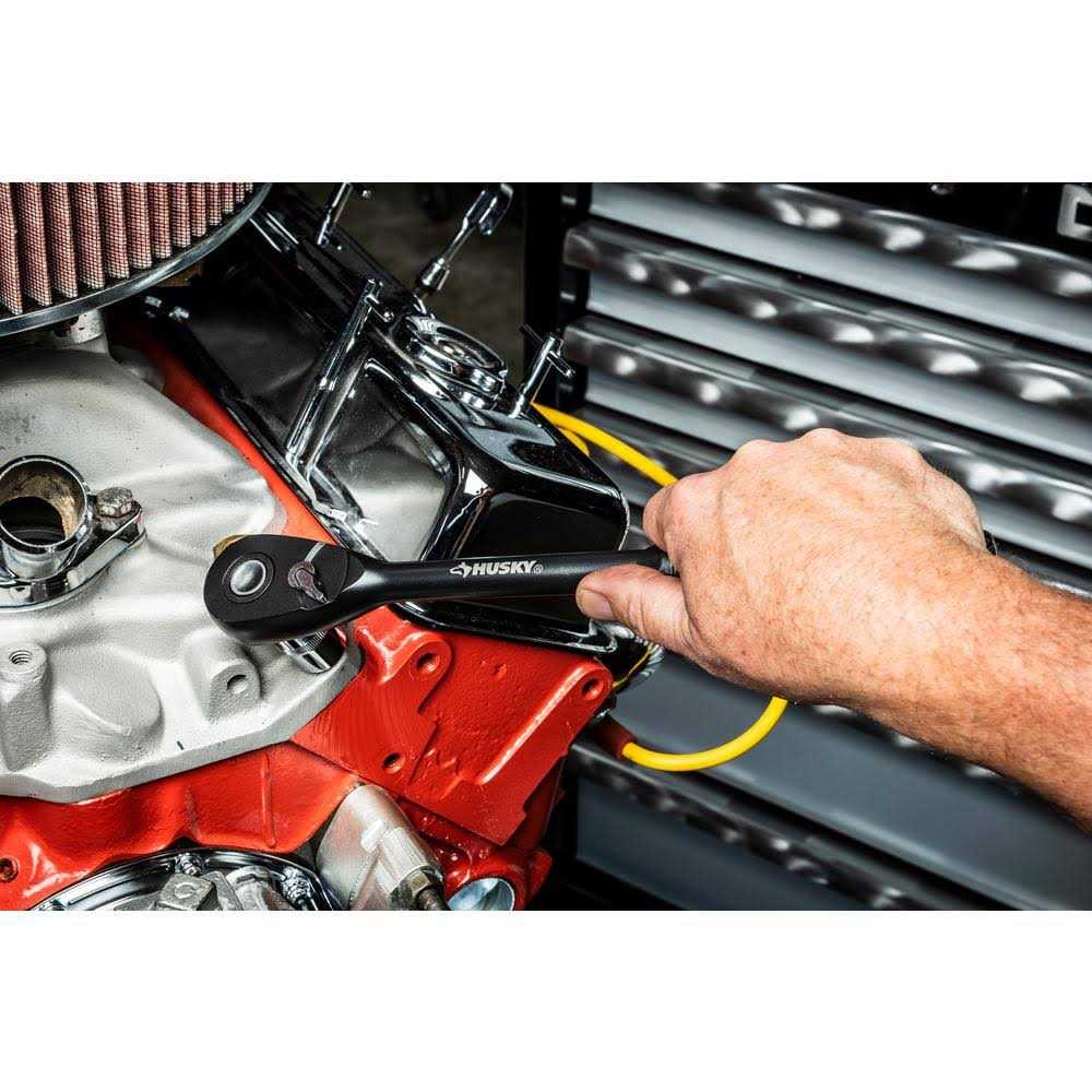 Husky 1/4 in., 3/8 in. and 1/2 in. Drive 100-Position Universal SAE and Metric Mechanics Tool Set - Image 4