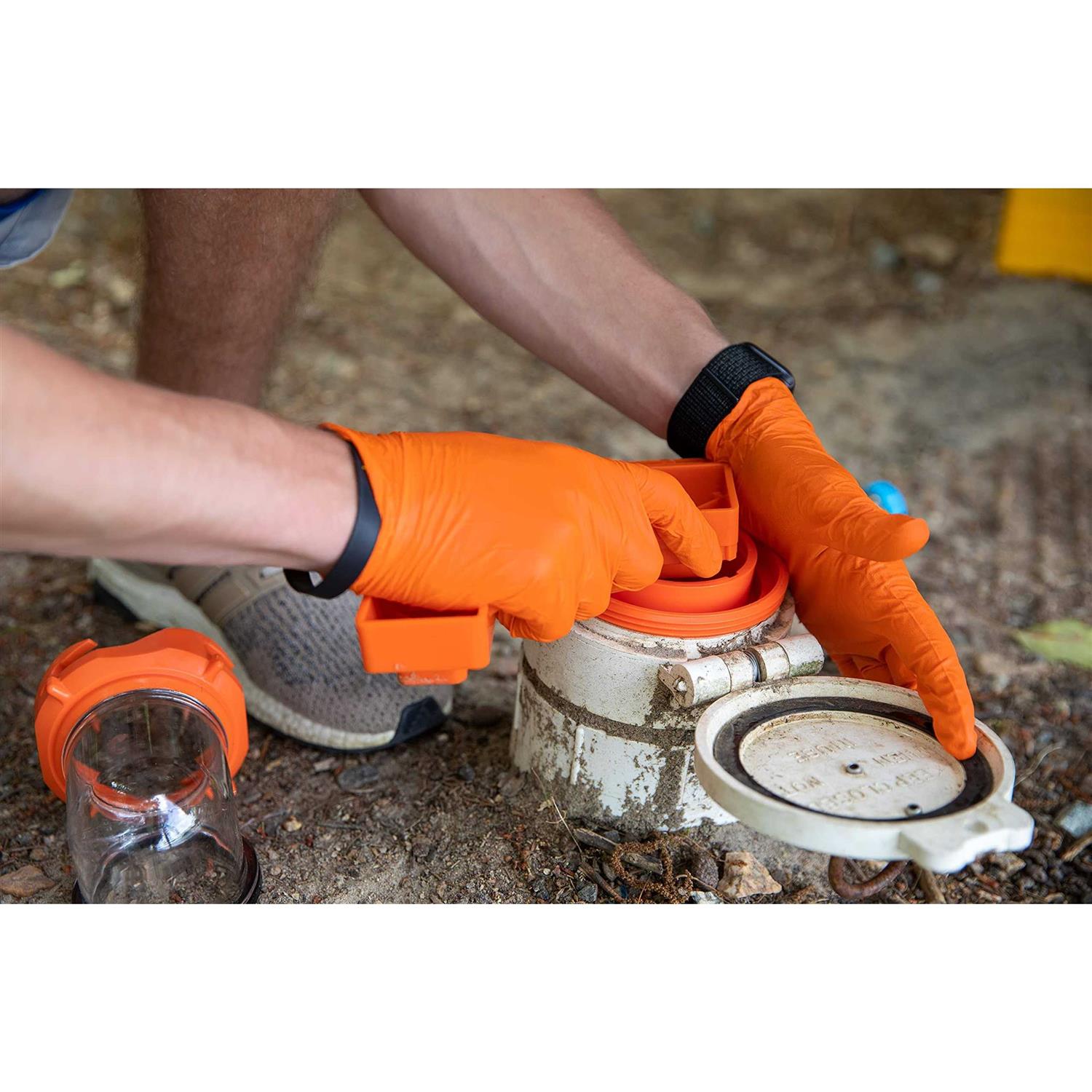 Camco 39755 RhinoFLEX Sewer Cleanout Plug Wrench - Image 3