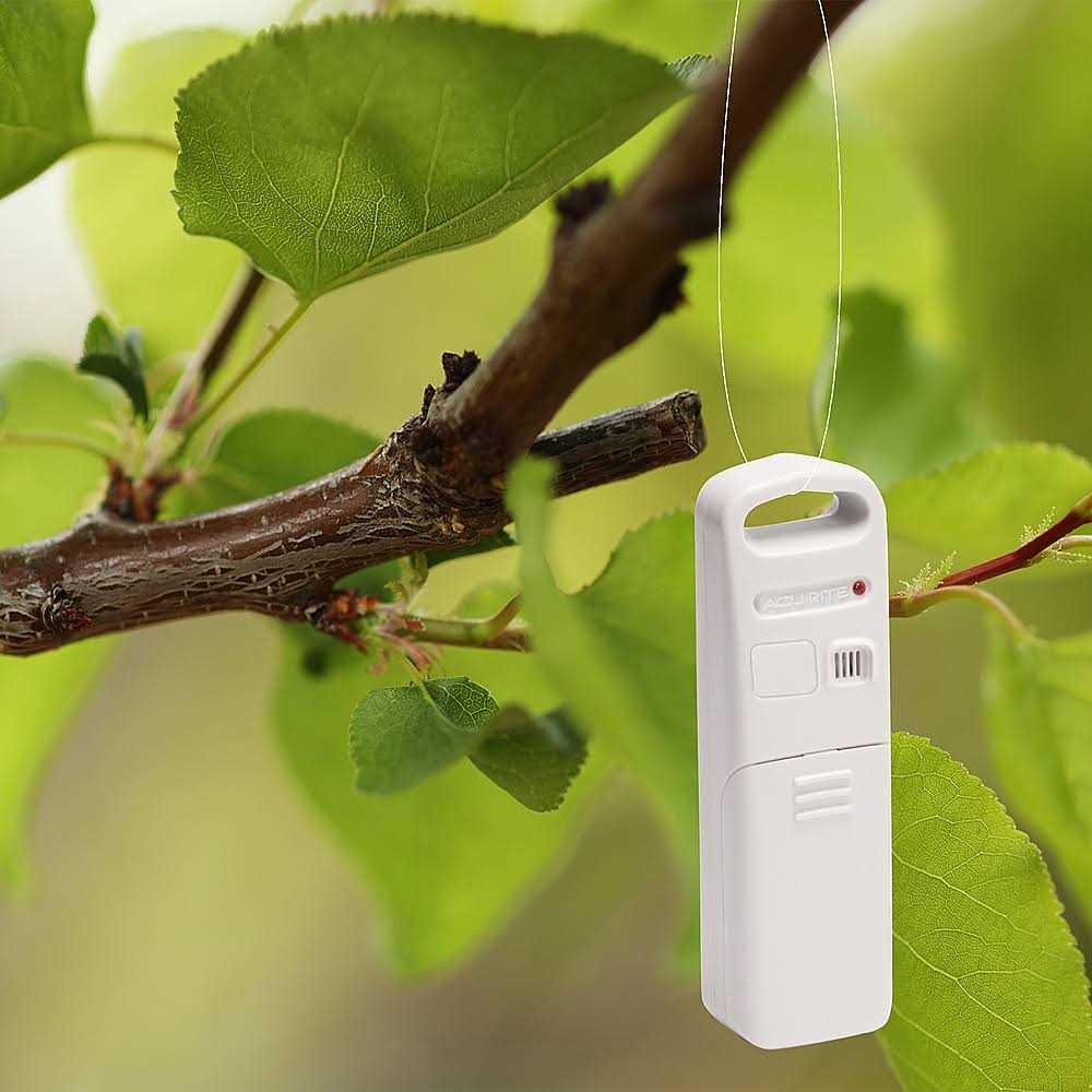 AcuRite Color Weather Forecaster with Temperature and Humidity - Image 3