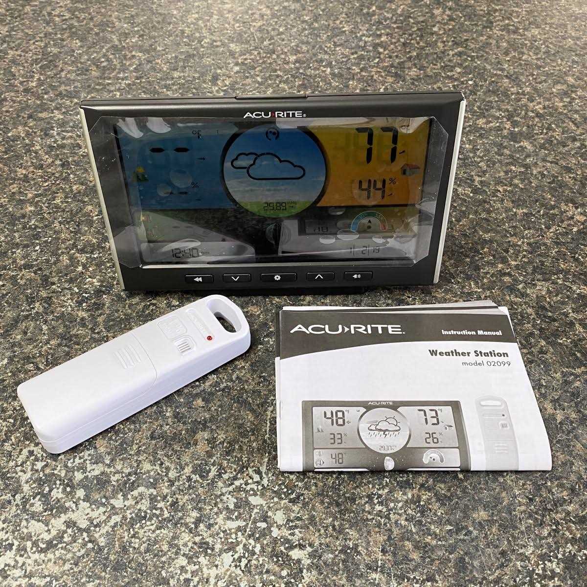 AcuRite Color Weather Forecaster with Temperature and Humidity - Image 4