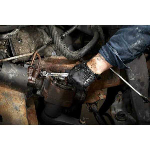 Milwaukee Combination Wrench Flex Head Ratcheting 45-96 - Image 2