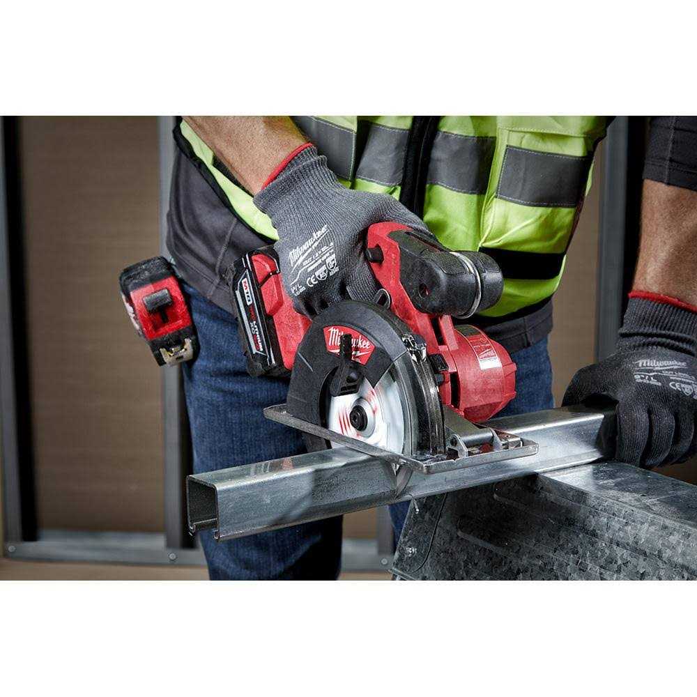 Milwaukee 48-40-4205 5-3/8 Metal Cutting Circular Saw Blade 5/8 Arbor - Image 2