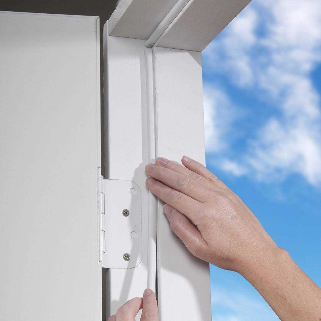 Duck Brand Heavy-Duty Large Gap Rubber Weatherstrip Seal - Image 2