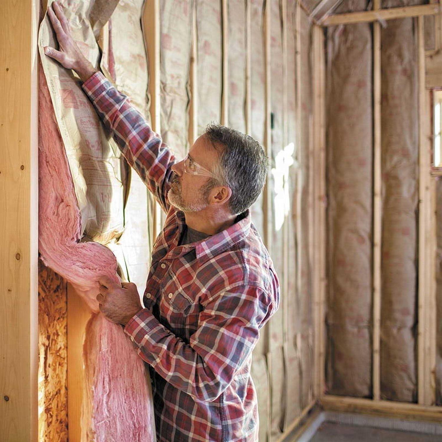 Owens Corning R-21 Faced Fiberglass Insulation Batt 15 in. x 93 - Image 2