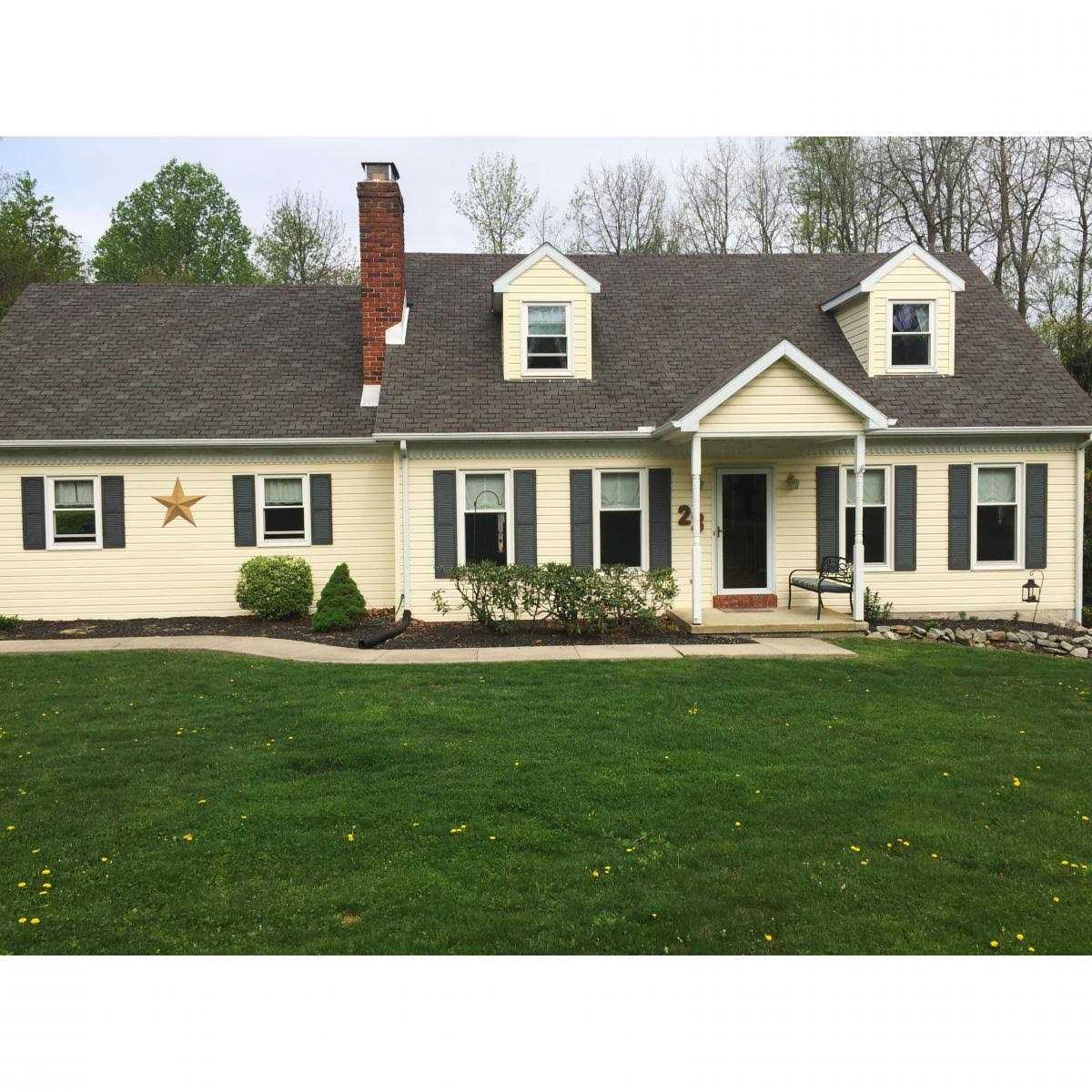 Builders Edge 14.5W in. Louvered Vinyl Shutters - Image 4