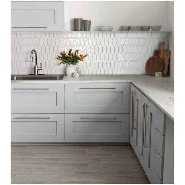 Daltile LuxeCraft White 11 in. x 12 in. Glazed Ceramic Picket Mosaic Tile LC1525PICKHD1P2 - Image 2