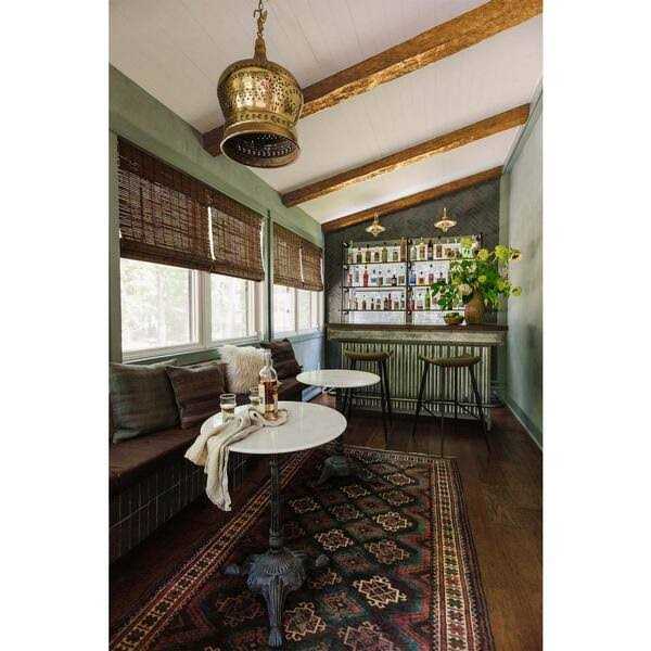 American Pro Decor 2-1/4 in. x 4-3/8 in. x 6 in. Long Modern Faux Wood Beam Sample - Image 3