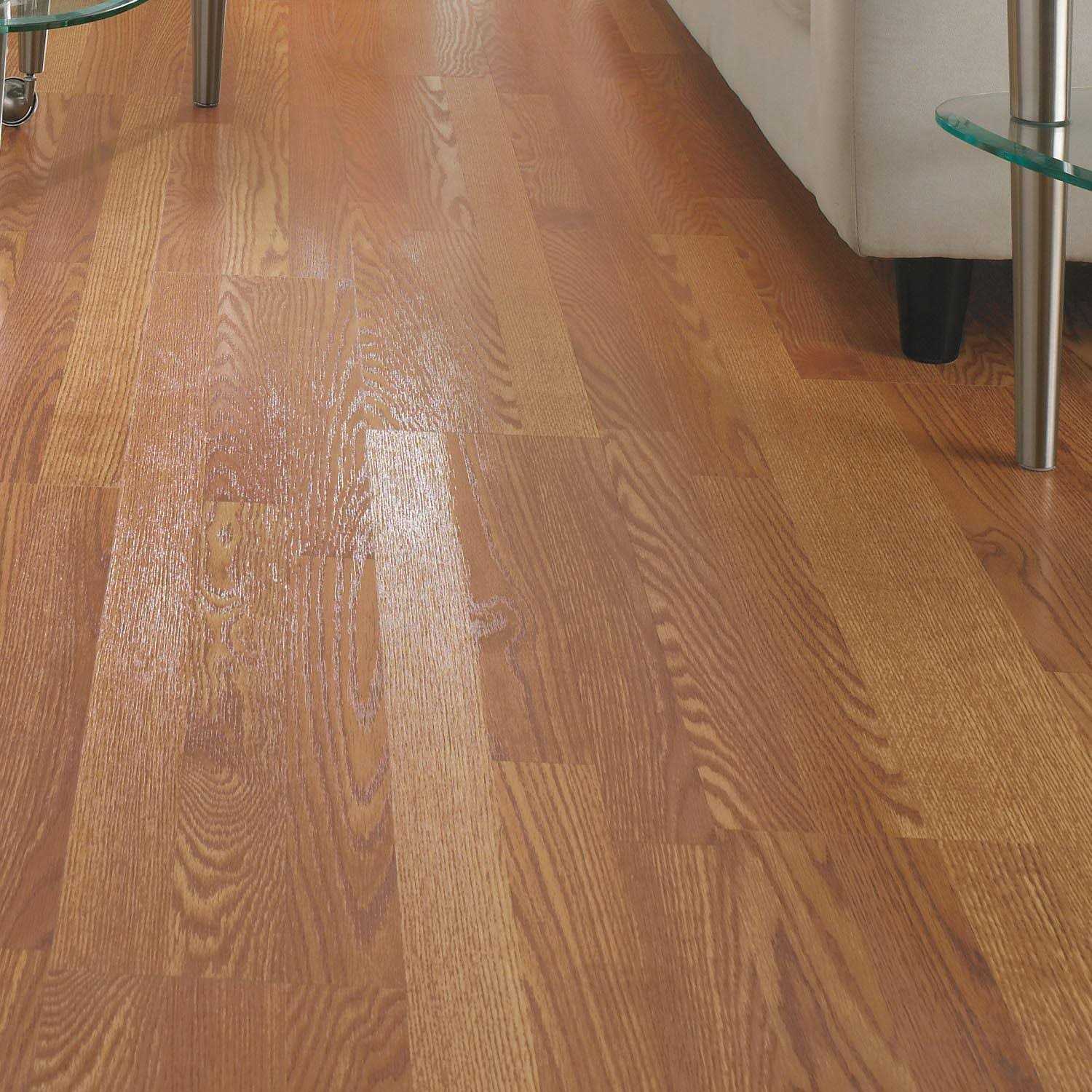 Traditional Living Golden Amber Oak II Laminate Flooring - Image 4