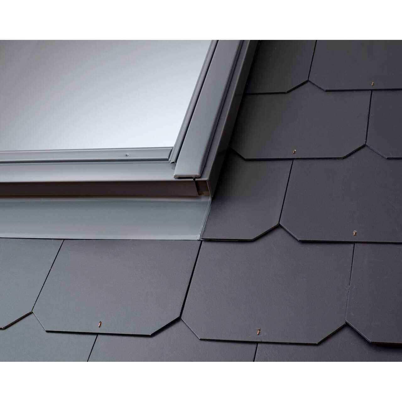 VELUX C01 C04 C06 Low-Profile Flashing with Adhesive Underlayment for Deck Mount Skylight - Image 3