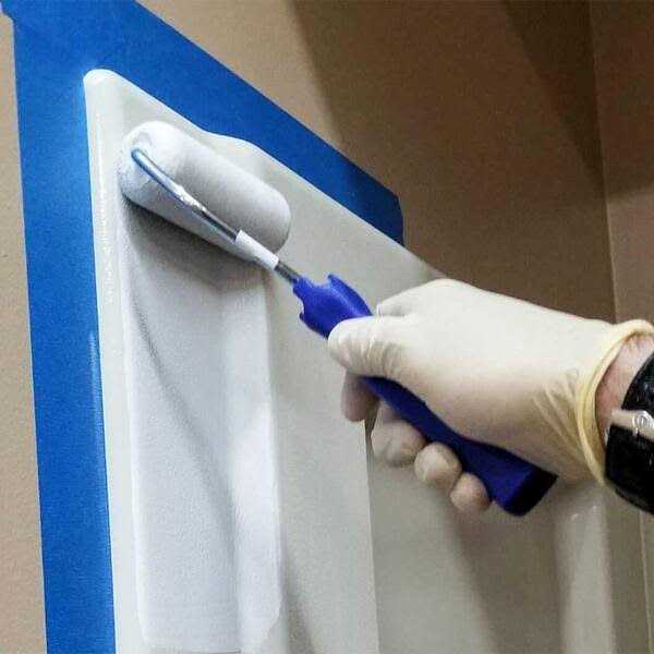 Bathworks 22 oz Standard Tub and Tile Refinishing Kit with Non-Slip Protection - Image 3