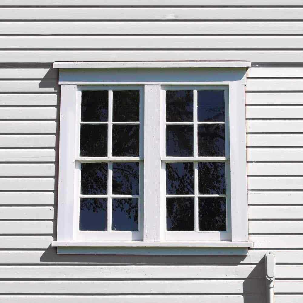 BEHR 5 gal. Red Exterior Barn and Fence Paint - Image 4