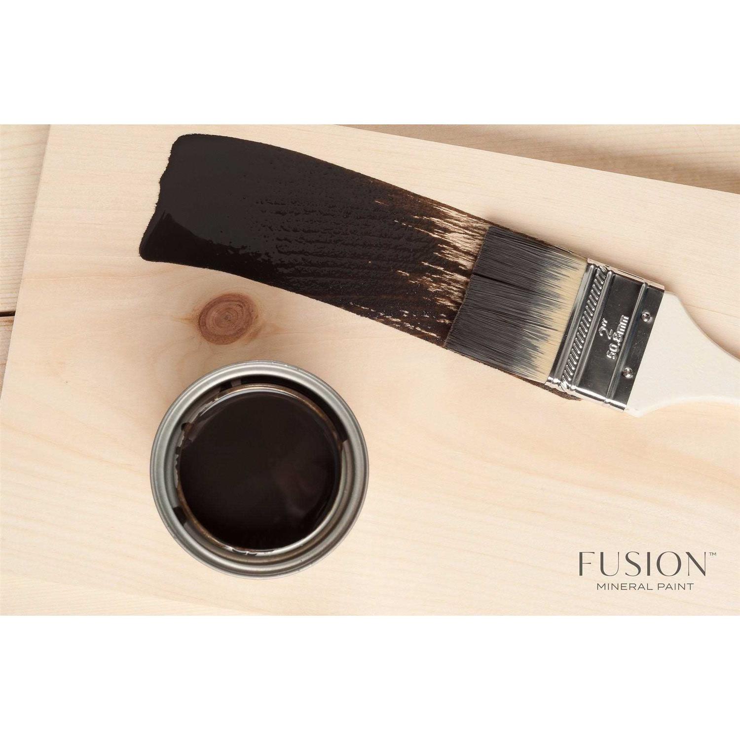 Fusion Mineral Paint Stain and Finishing Oil All in One - Image 3