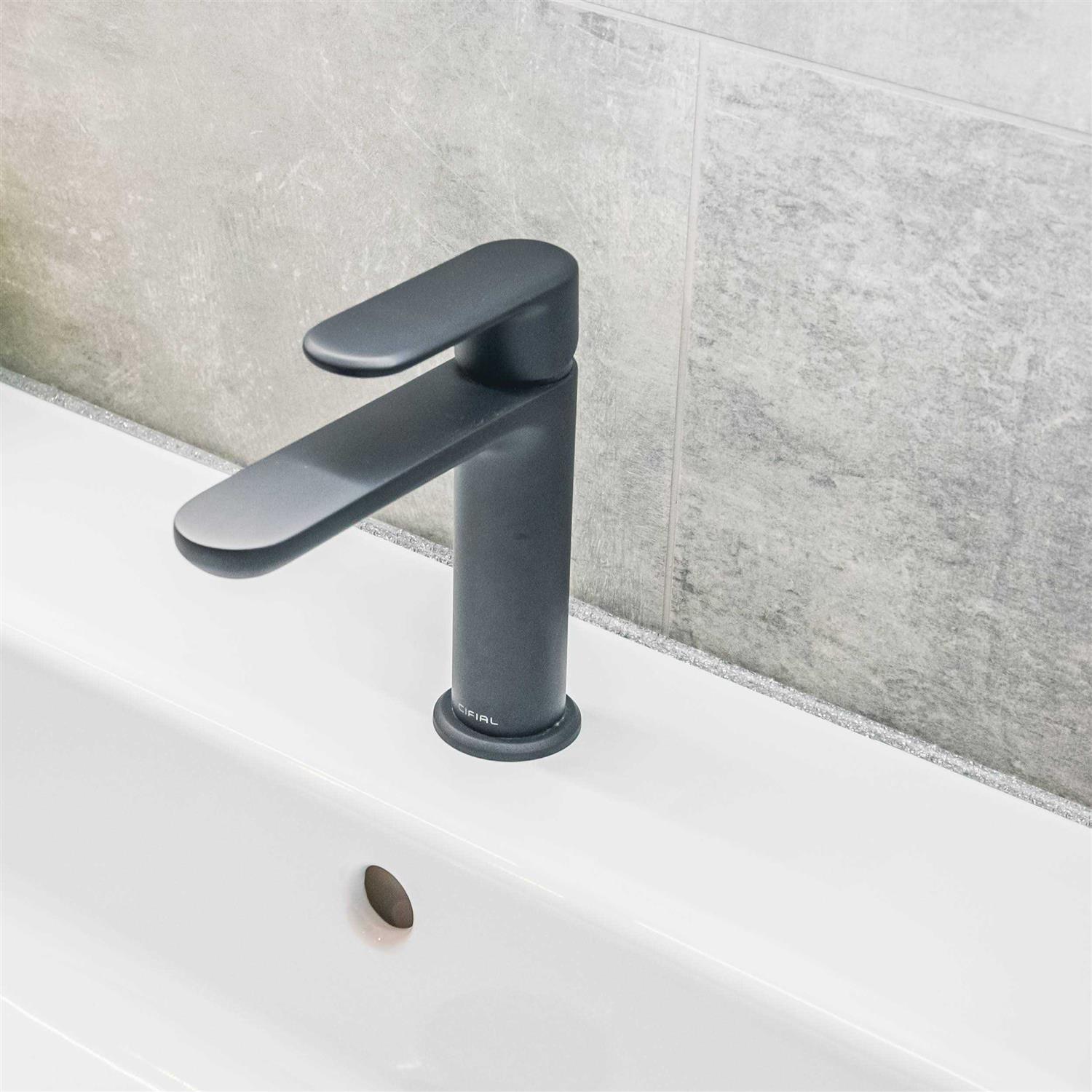 All-In-One Glitter Sealant & Adhesive - Image 3