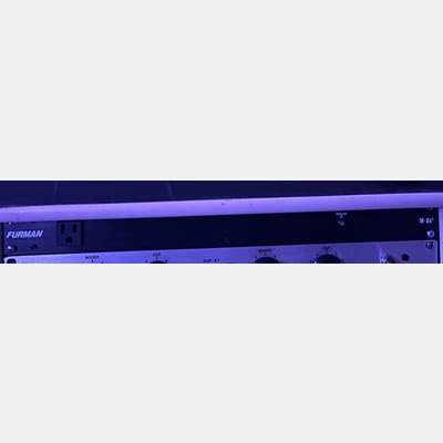 Furman M-8X2 Power Conditioner - Image 4