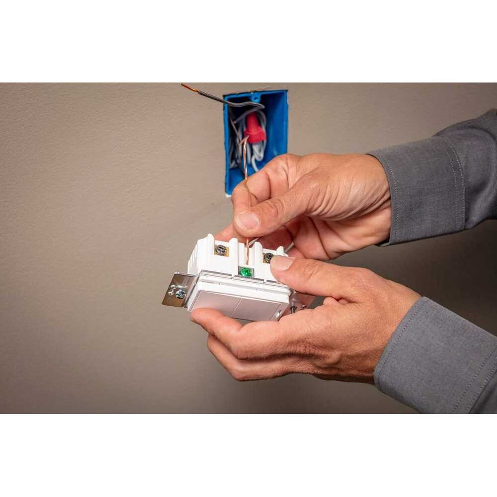 Square D X Series Single-Pole/3-Way LED Rocker Light Dimmer sqr22601wh - Image 3