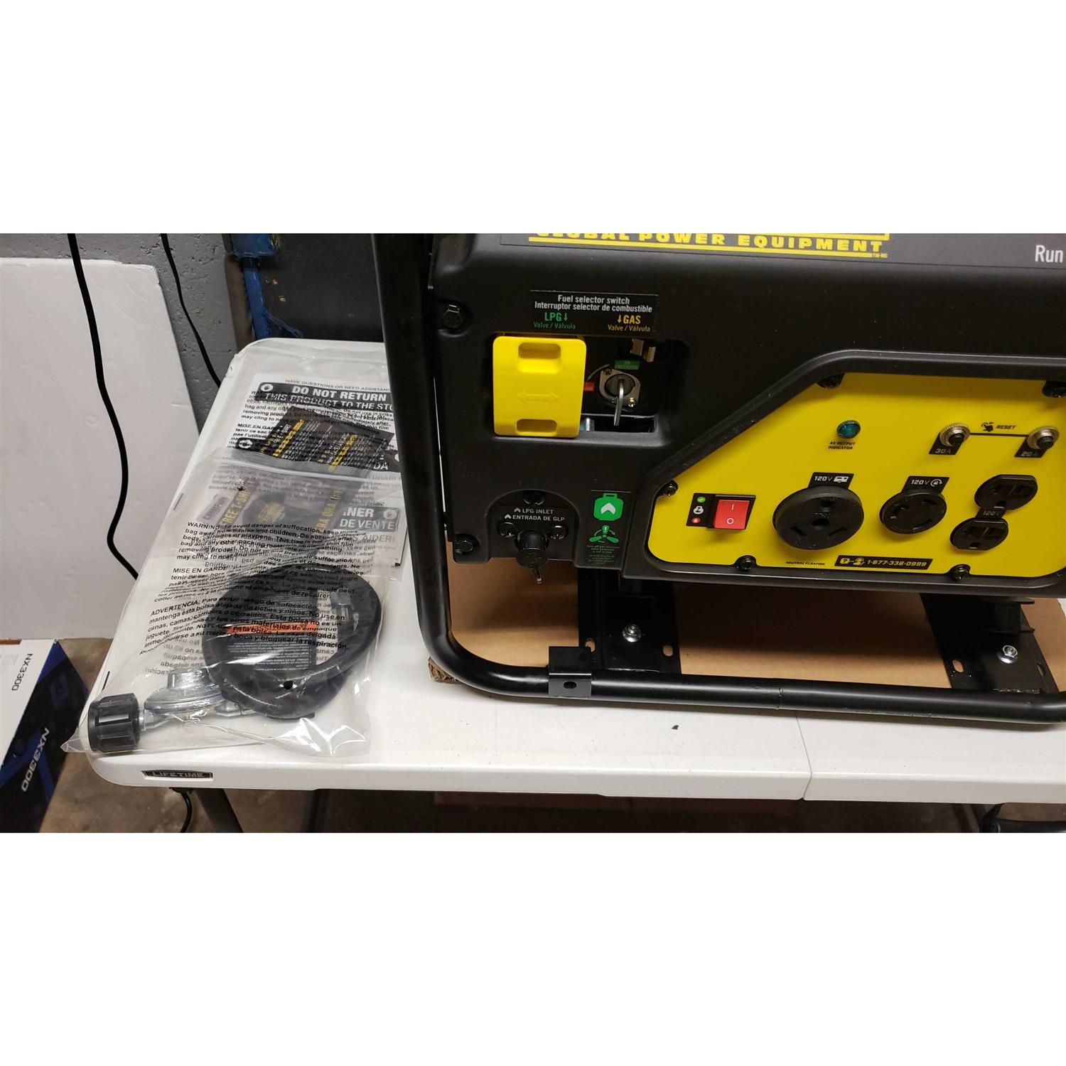 Champion Power Equipment 3500W/4375W Dual Fuel Generator - Image 4