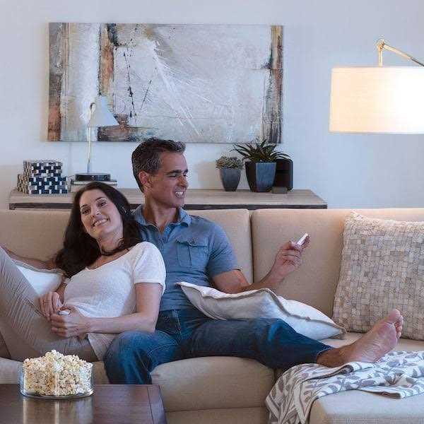 Lutron Caseta Wireless 600/150-Watt Multi-Location In-Wall Dimmer with Pico Remote Control Kit - Image 5