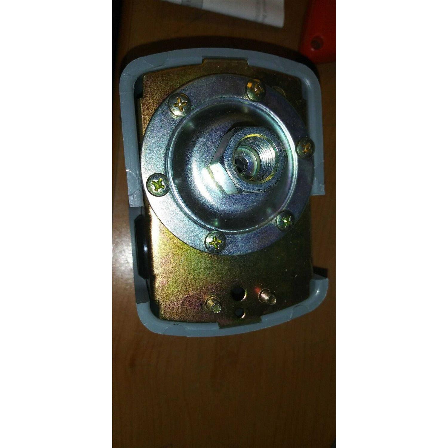 Water Source Well System Pressure Switch - Image 5