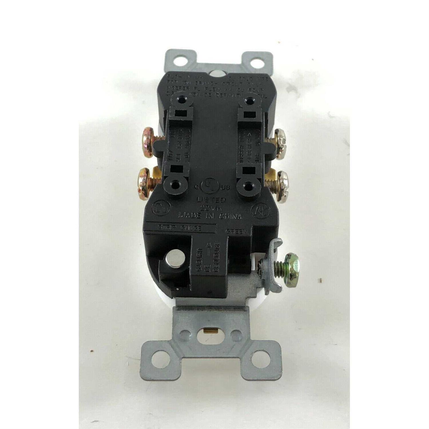 Commercial Electric Gray 1-Gang Weatherproof Duplex Outlet Kit - Image 4