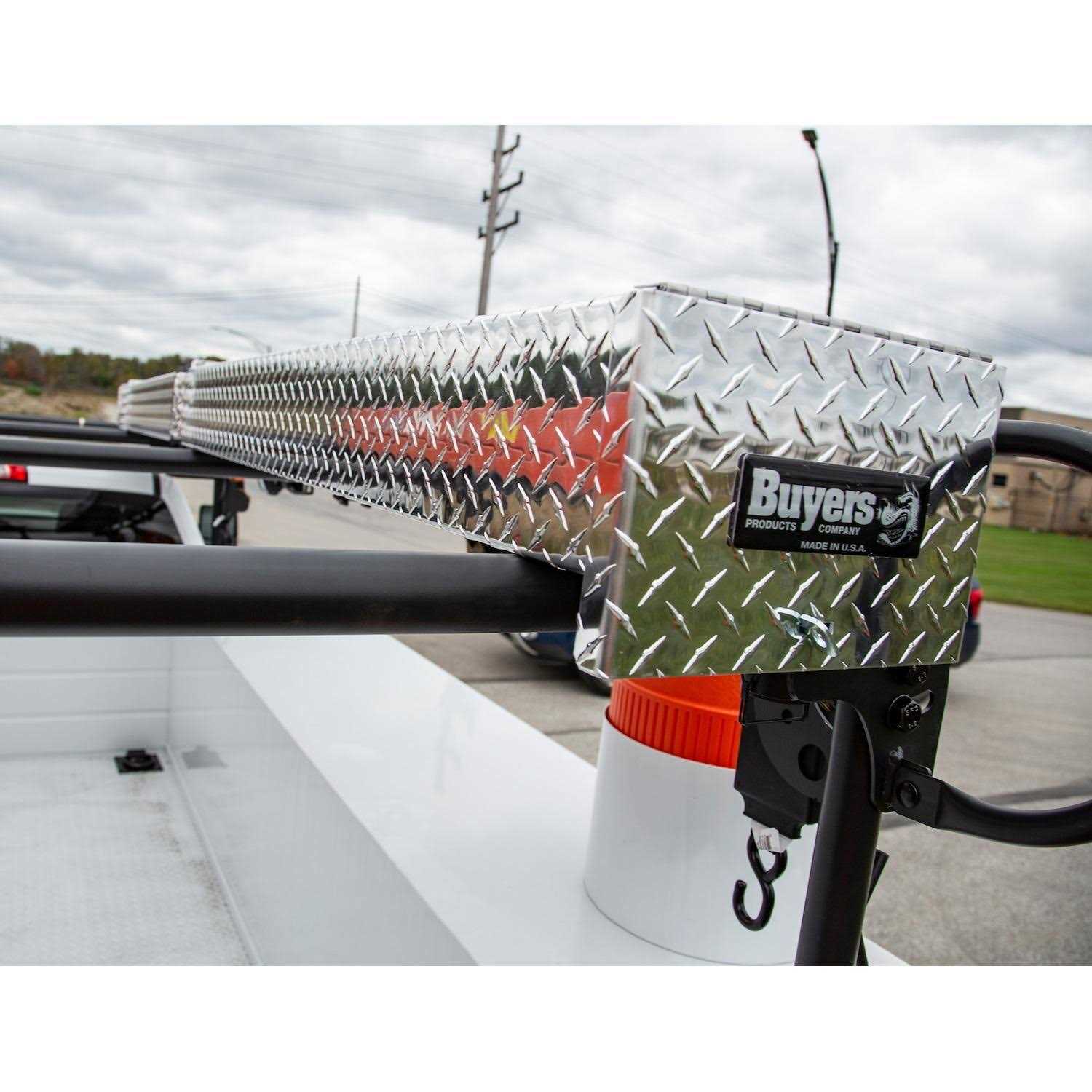 Buyers Products 5401000 Diamond Tread Aluminum Conduit Carrier - Image 5