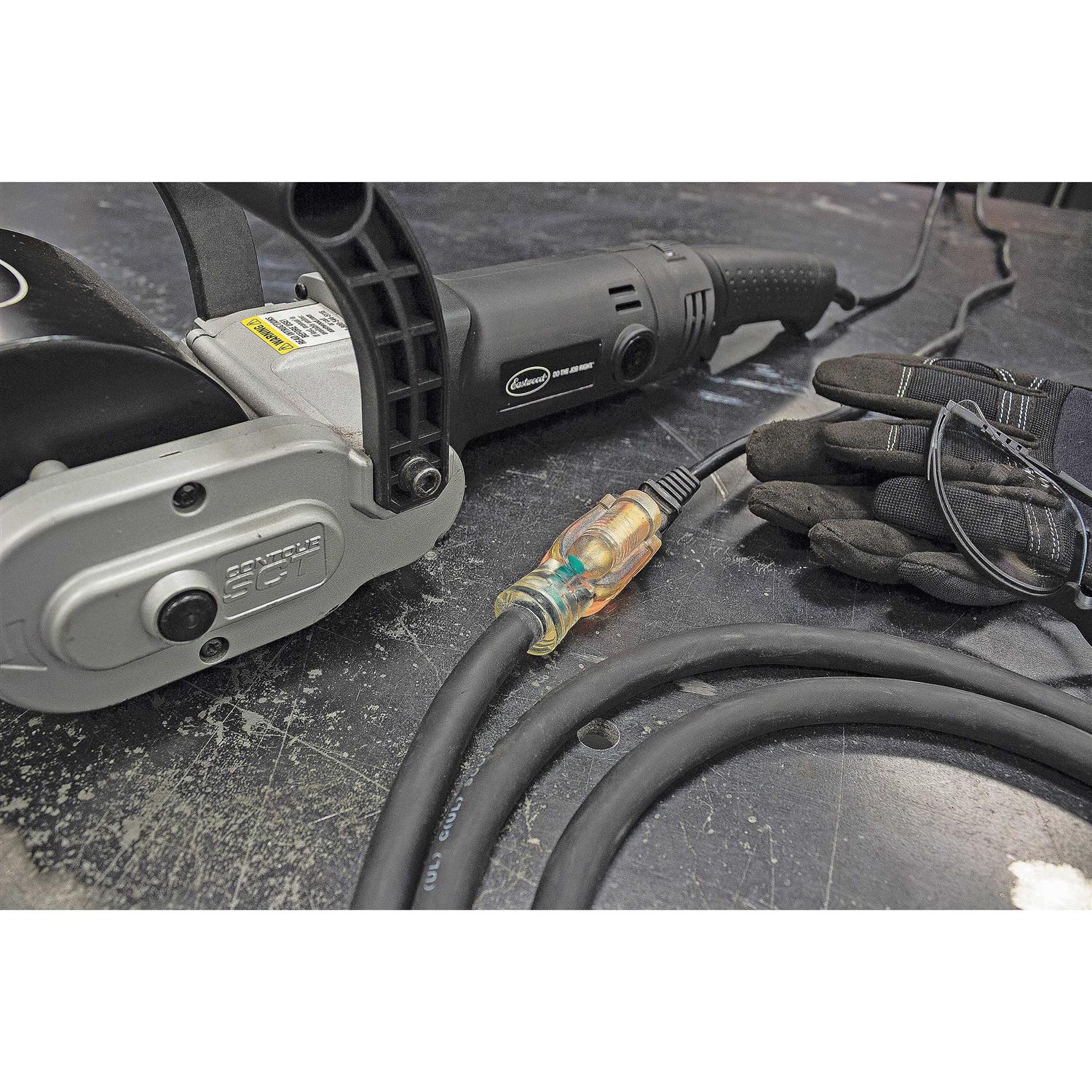 Eastwood 25ft Heavy Duty 110V Extension Cord - Image 5