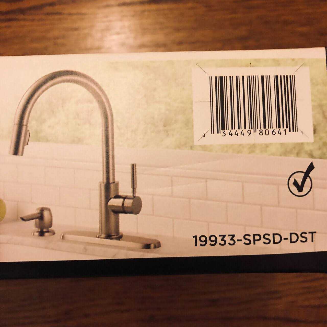 Delta Trask Stainless Single Handle Pull-Down Kitchen Faucet with Soap Dispenser - Image 4