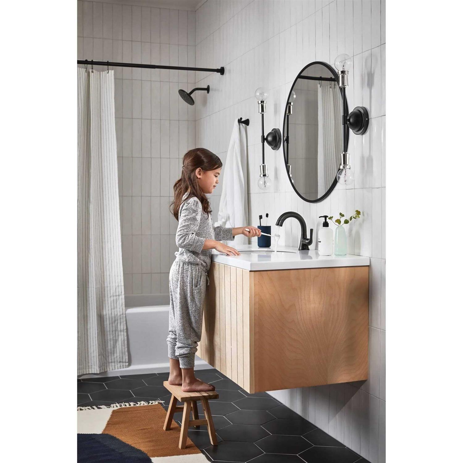 Delta Kayra Single Handle Pull-Down Bathroom Faucet - Image 4