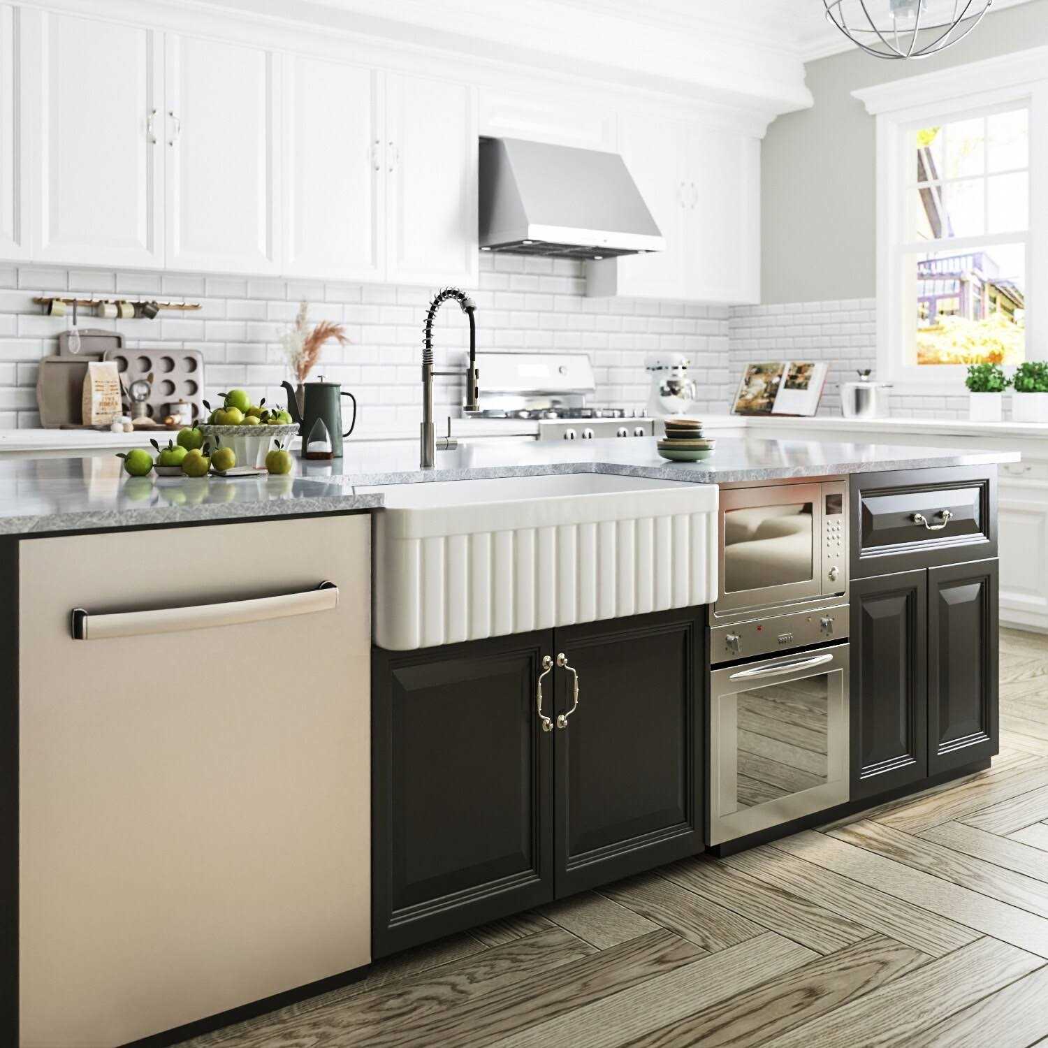 DeerValley Solstice White Fireclay 33 in. L x 18 in. W Rectangular Single Bowl Farmhouse Apron Kitchen Sink with Grid and Strainer DV-1K502 - Image 5