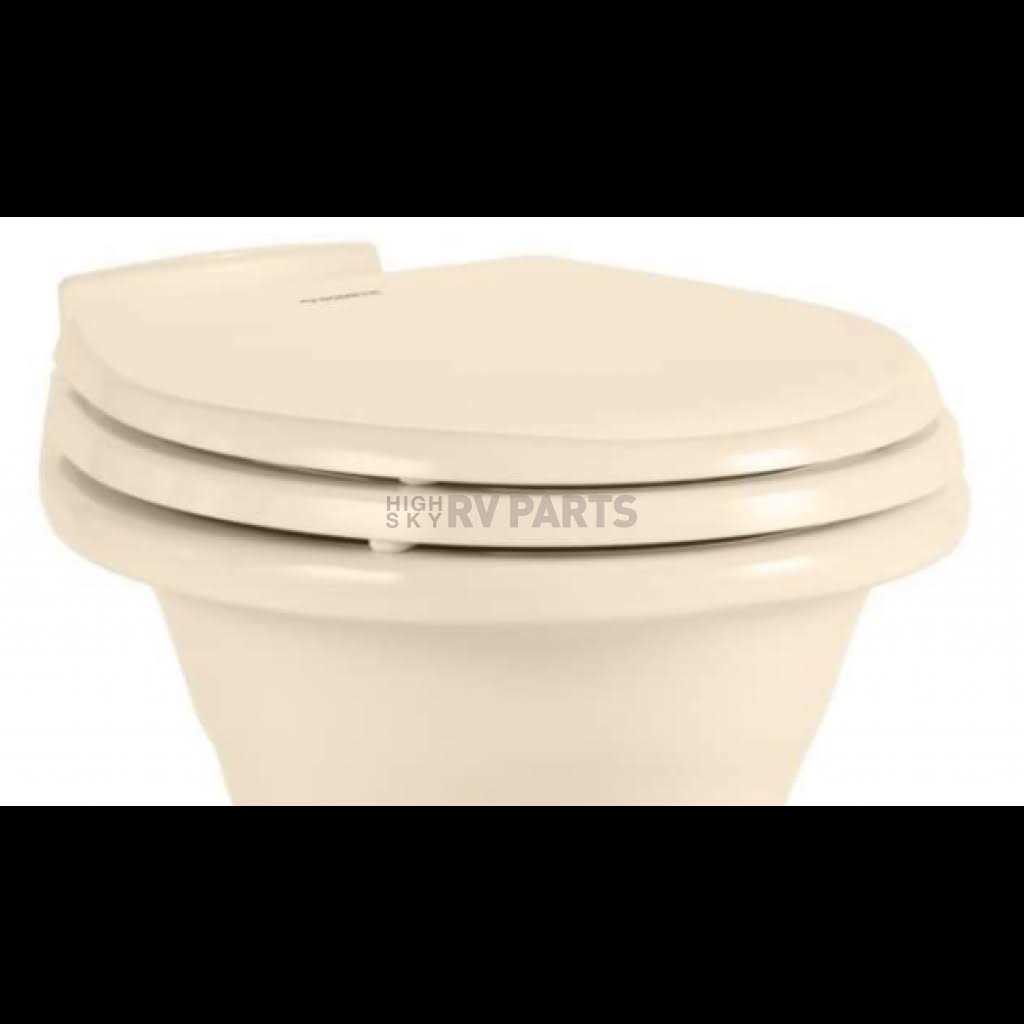 Dometic 302310083 310 Toilet - Image 3