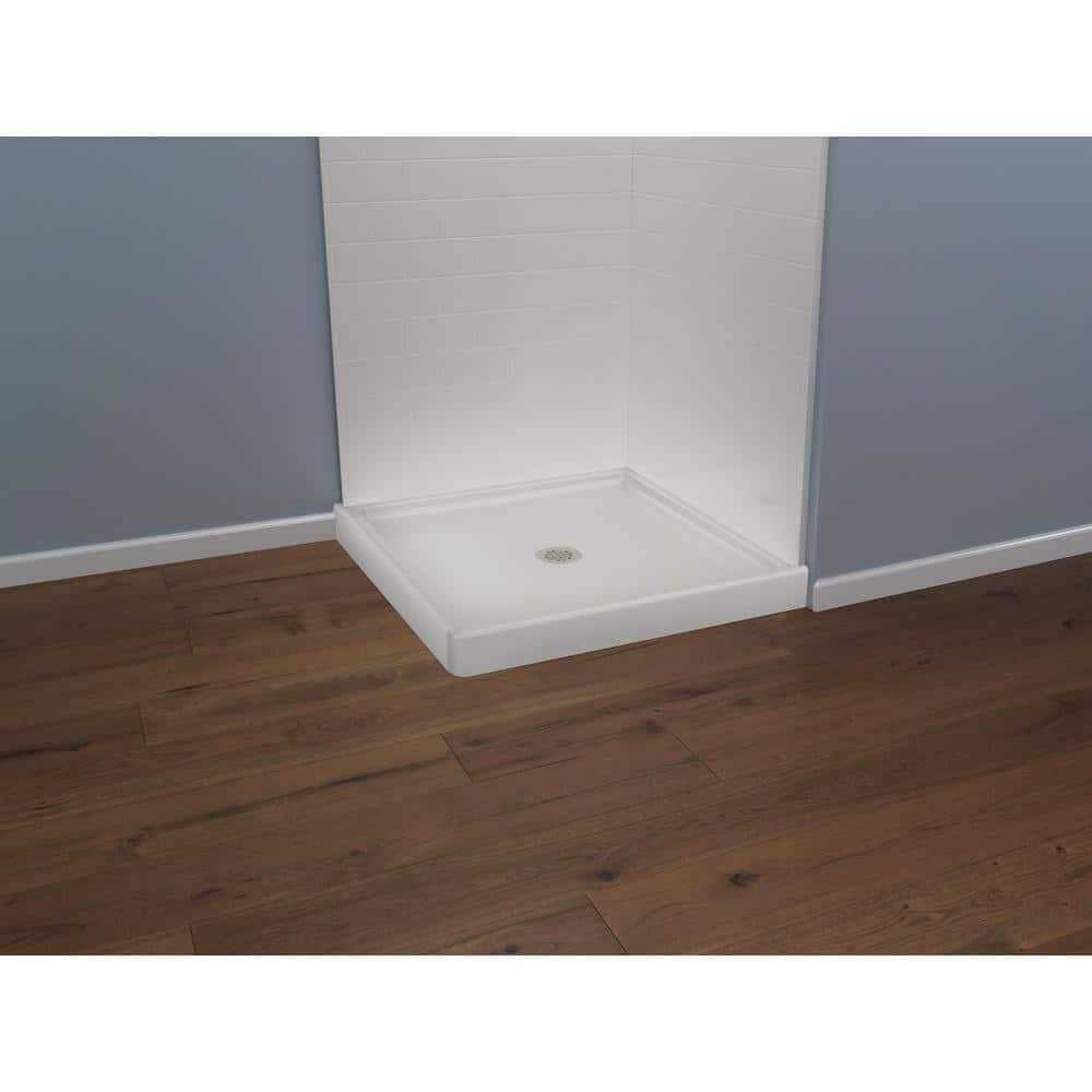 Delta Foundations 32 in. L x 32 in. W Corner Shower Pan Base with Center Drain - Image 3