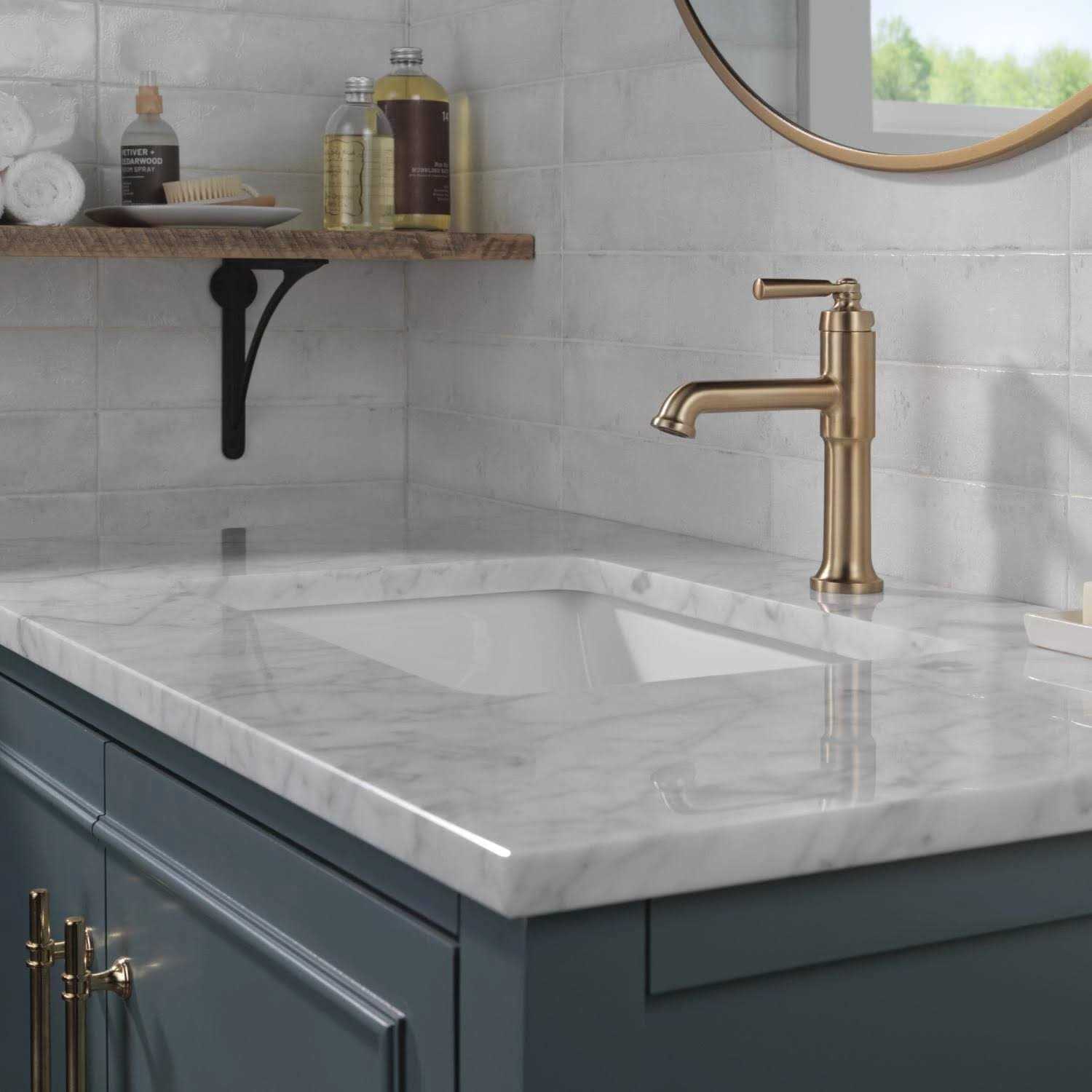 Delta Saylor Single Handle Bathroom Faucet - Image 3