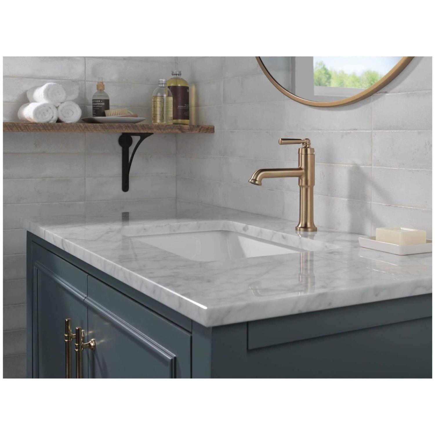 Delta Saylor Single Handle Bathroom Faucet - Image 4