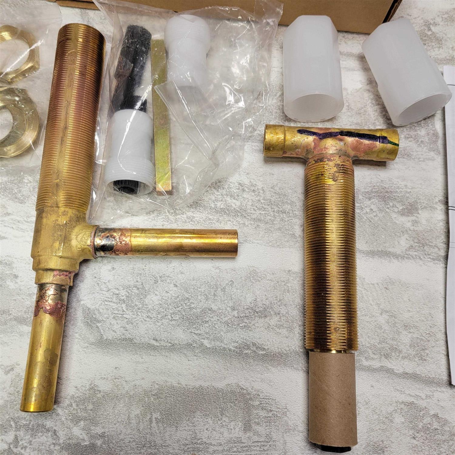 Moen Two Handle Roman Tub Valve Adjustable Connection 4792 - Image 5