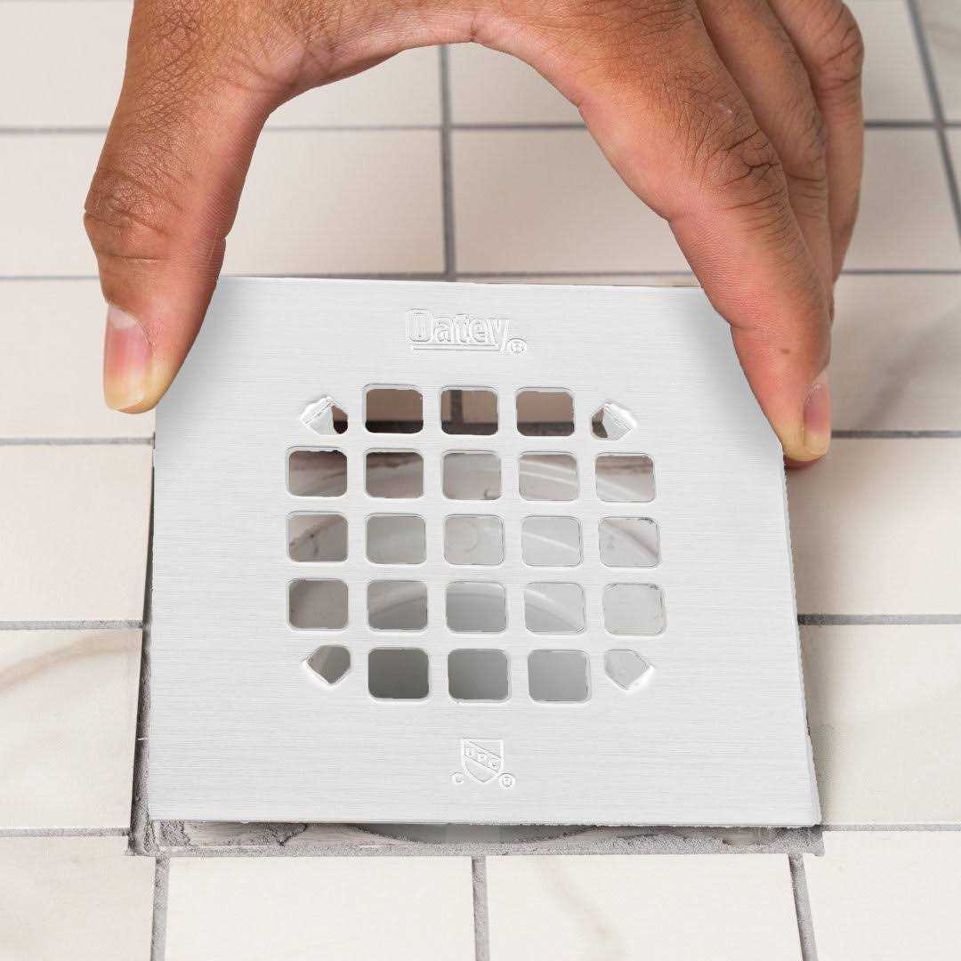 Oatey 4-1/4-in Snap-Tite Square Brushed Nickel Strainer 46268 - Image 5